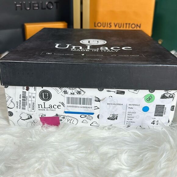 New white and black wedges - Picture 7 of 8